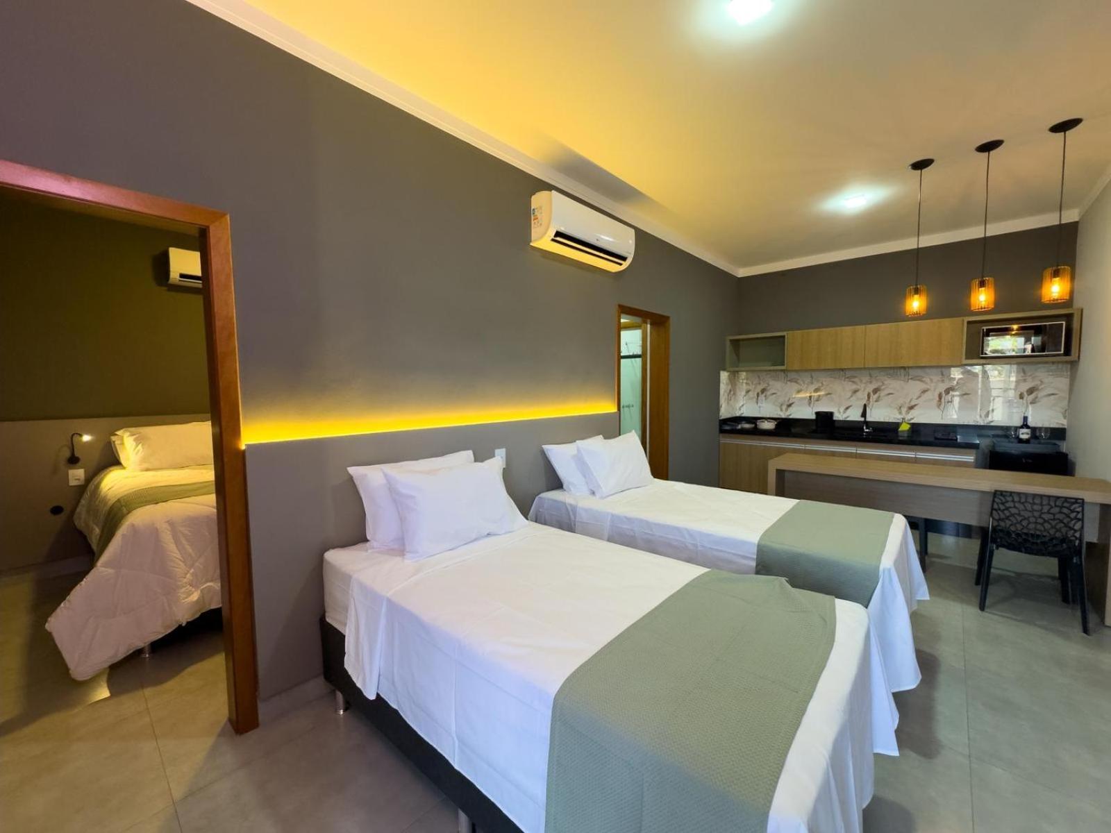 Ondara Flat Hotel Andradina Esterno foto