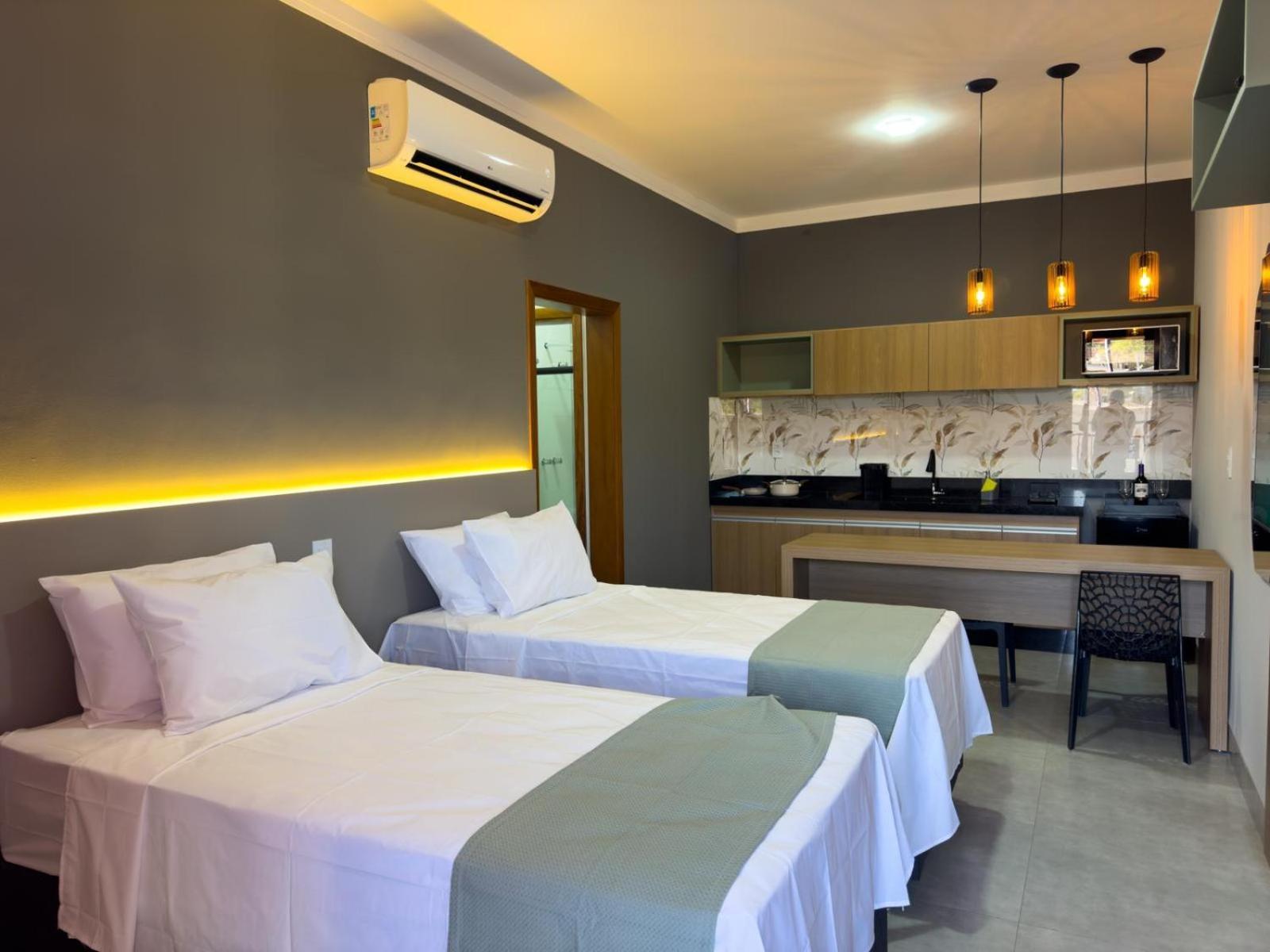 Ondara Flat Hotel Andradina Esterno foto